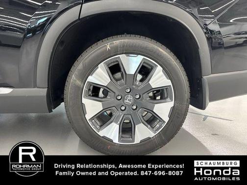 Crystal Black Pearl 2026 Honda Pilot Elite