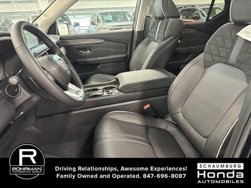 Crystal Black Pearl 2026 Honda Pilot Elite