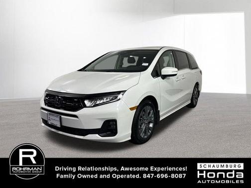 Platinum White Pearl 2026 Honda Odyssey Touring