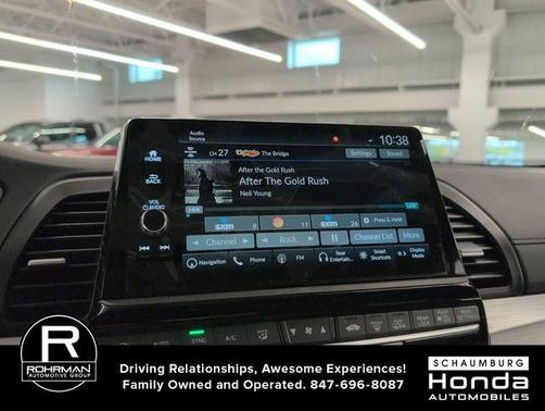 Platinum White Pearl 2026 Honda Odyssey Touring