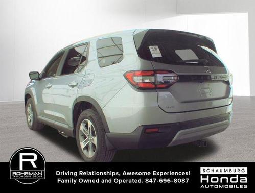 Lunar Silver Metallic 2023 Honda Pilot EX-L 8-Passenger