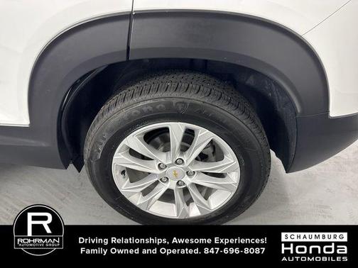 Summit White 2023 Chevrolet Trailblazer LS