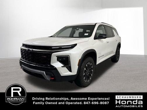 Pearl 2024 Chevrolet Traverse Z71