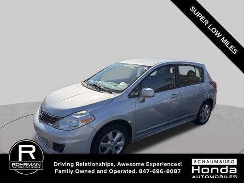 Brilliant Silver 2011 Nissan Versa 1.8 SL