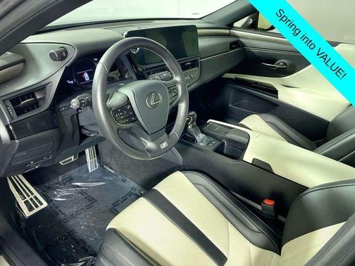 2022 Lexus ES 300h 300H