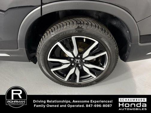 Crystal Black Pearl 2019 Honda Pilot Elite