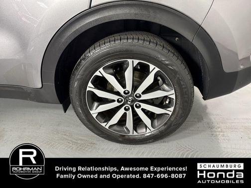 Mineral Silver 2017 Kia Sportage EX