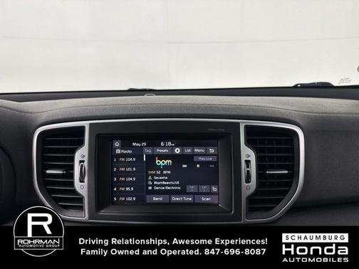 Mineral Silver 2017 Kia Sportage EX