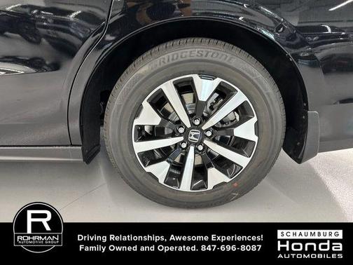 Crystal Black Pearl 2026 Honda Odyssey EX-L