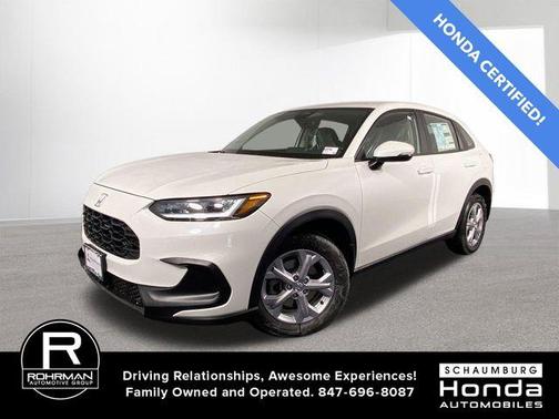 Platinum White Pearl 2024 Honda HR-V LX