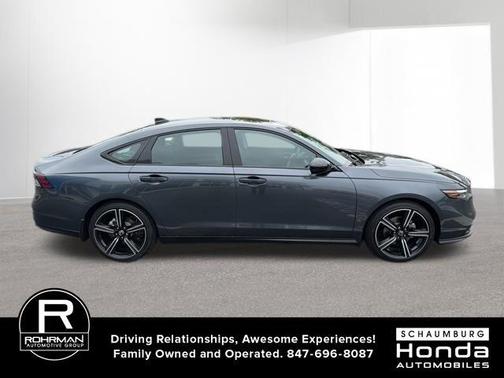 Meteorite Gray Metallic 2026 Honda Accord SE