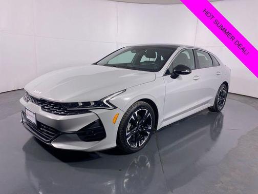 2022 Kia K5 GT-Line