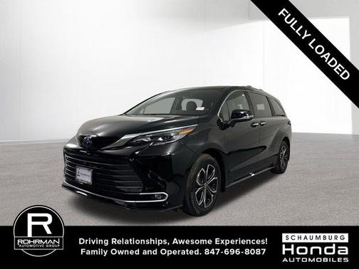 2025 Toyota Sienna Platinum 7 Passenger