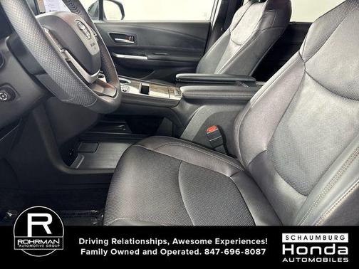 2025 Toyota Sienna Platinum 7 Passenger