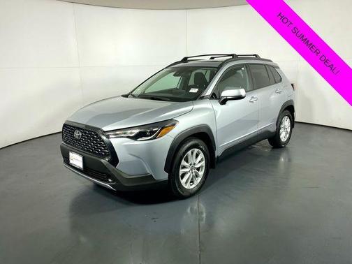 2022 Toyota Corolla Cross LE