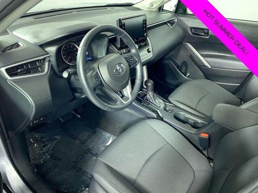 2022 Toyota Corolla Cross LE