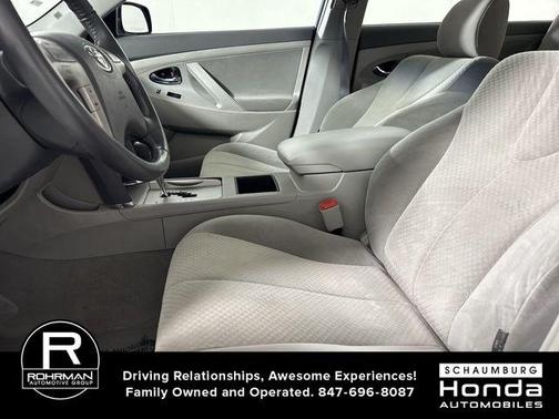 2009 Toyota Camry Hybrid Base (E-CVT)