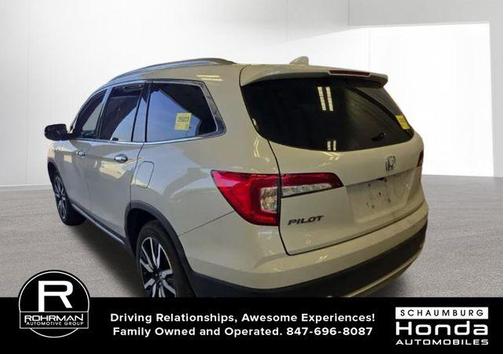 Platinum White Pearl 2022 Honda Pilot Touring 8-Passenger