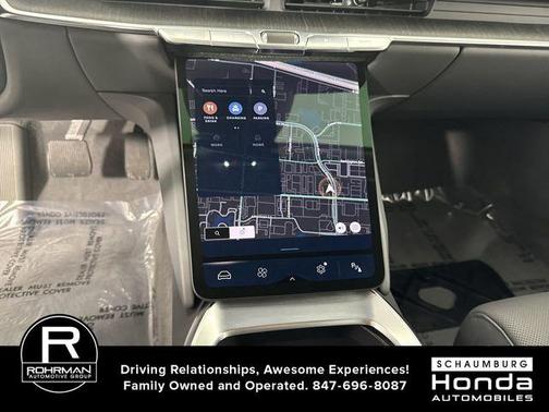 Quantum Gray Metallic 2025 Lucid Air Pure