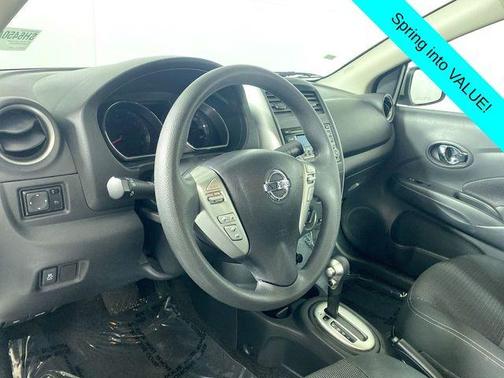 2017 Nissan Versa 1.6 SV