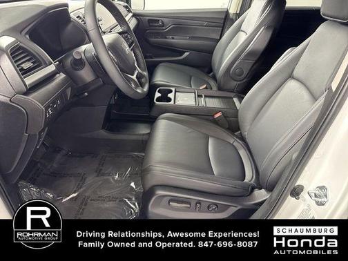 Platinum White Pearl 2026 Honda Odyssey EX-L