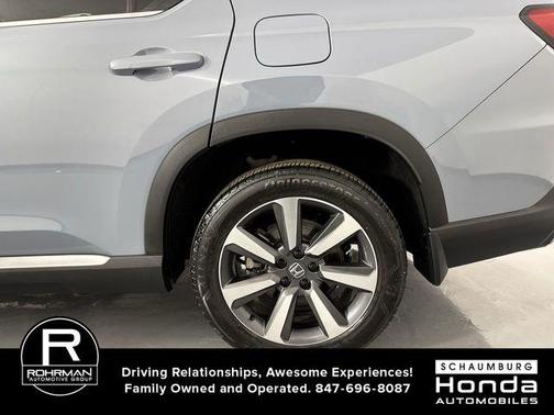 2023 Honda Pilot Touring