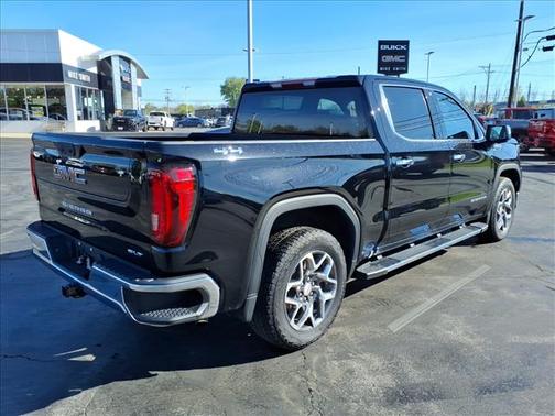 Onyx Black 2023 GMC Sierra 1500 SLT