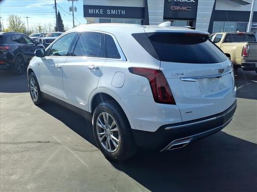 2023 Cadillac XT5 Premium Luxury