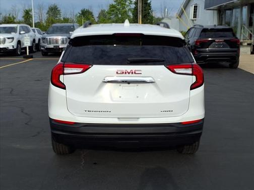 2022 GMC Terrain SLE