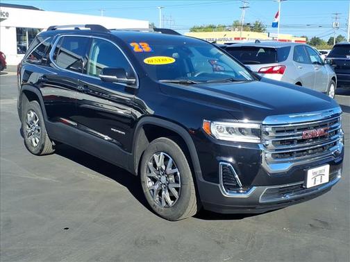 2023 GMC Acadia SLE