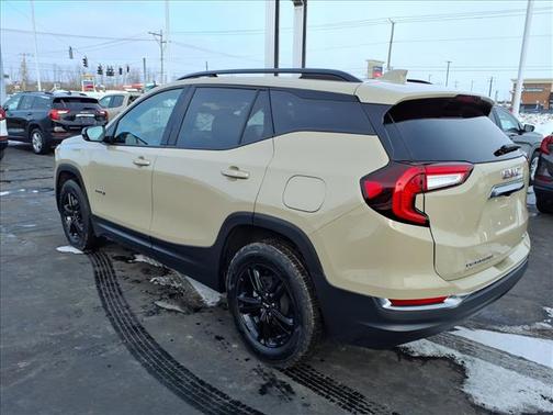 2023 GMC Terrain AT4