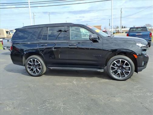 Black 2022 Chevrolet Tahoe RST