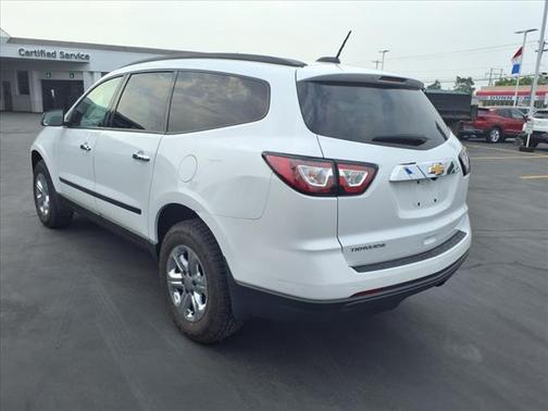 2017 Chevrolet Traverse LS
