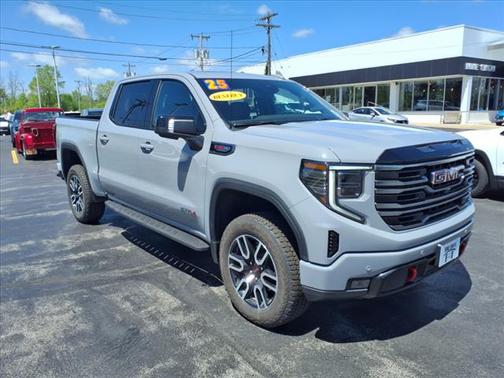 2025 GMC Sierra 1500 AT4