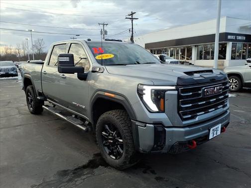 2025 GMC Sierra 2500 AT4