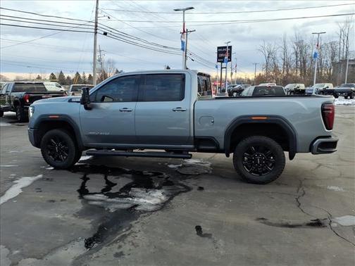 2025 GMC Sierra 2500 AT4