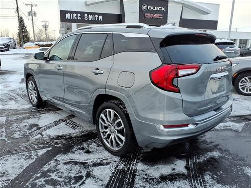 2023 GMC Terrain Denali