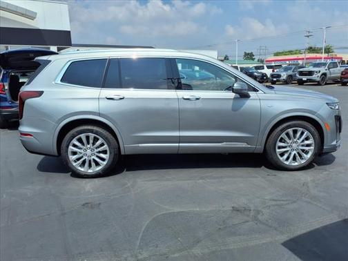 2024 Cadillac XT6 Premium Luxury AWD