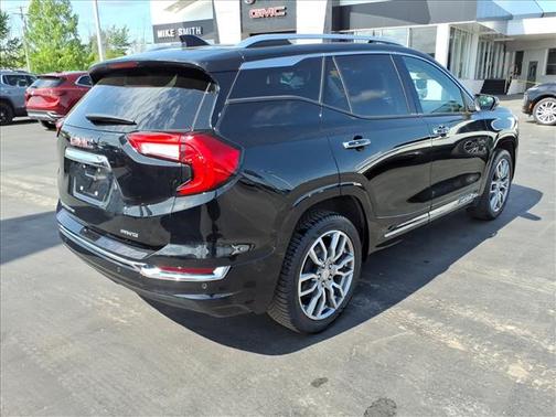 Ebony Twilight Metallic 2022 GMC Terrain Denali
