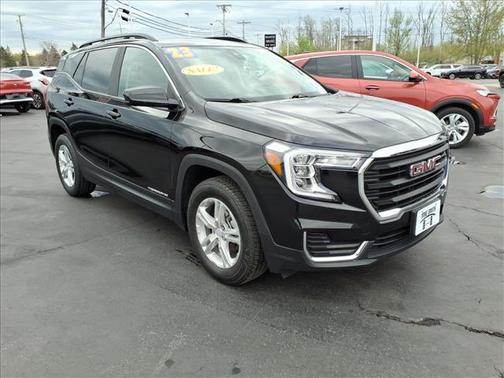 Ebony Twilight Metallic 2023 GMC Terrain SLE