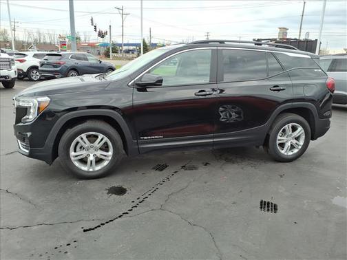 Ebony Twilight Metallic 2023 GMC Terrain SLE