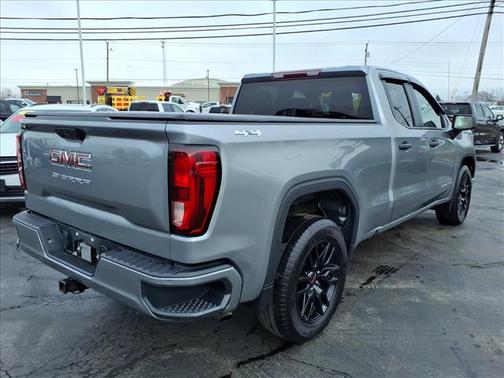 Sterling 2023 GMC Sierra 1500 Pro