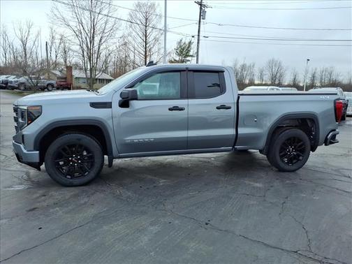 Sterling 2023 GMC Sierra 1500 Pro