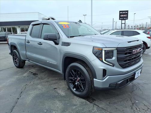 Sterling 2023 GMC Sierra 1500 Pro