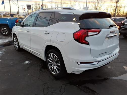 2022 GMC Terrain Denali