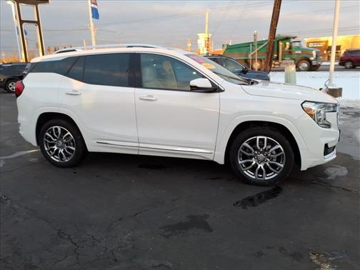 2022 GMC Terrain Denali