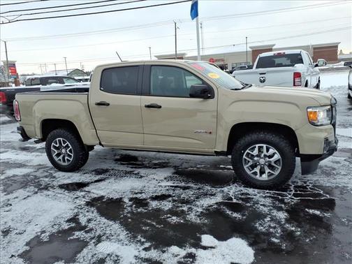 2022 GMC Canyon AT4