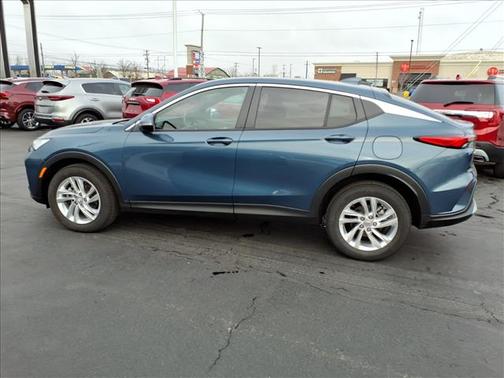 Ocean Blue Metallic 2024 Buick Envista Preferred