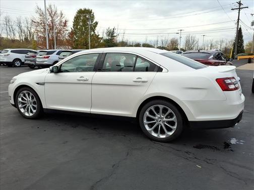 2018 Ford Taurus Limited