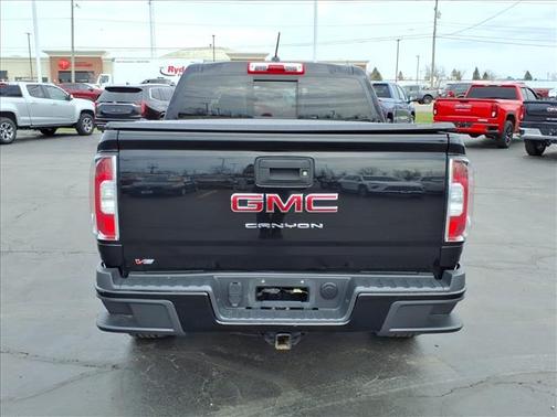 Onyx Black 2022 GMC Canyon Elevation